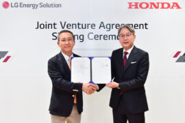 Youngsoo-Kwon,-CEO-of-LG-Energy-Solution_Toshihiro-Mibe,-President,-CEO-and-Representative-Director-of-Honda-Motor-Co